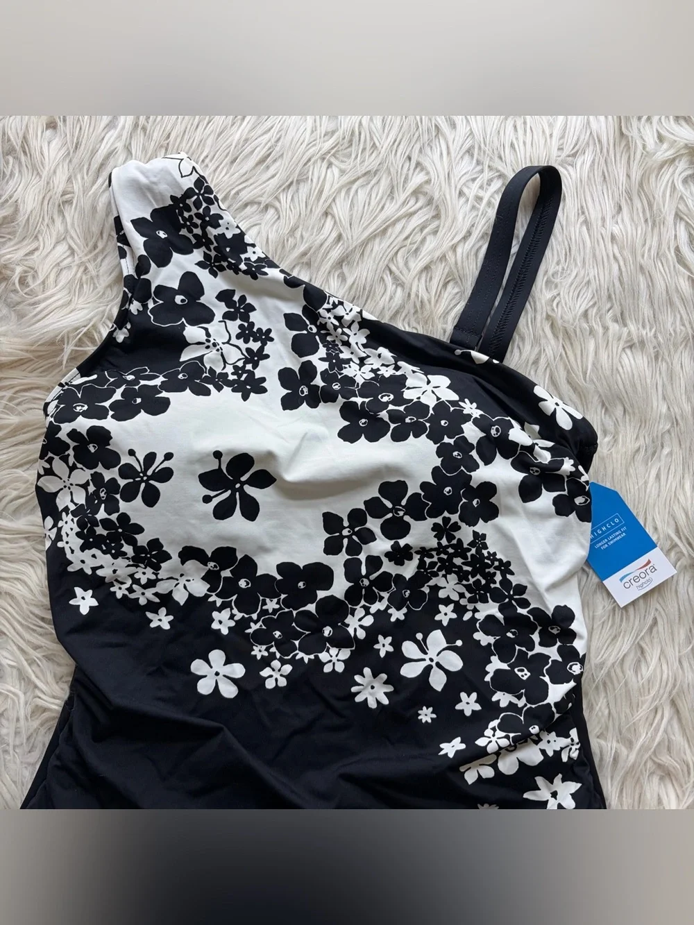 Lands End Womens Size 6 Floral One Piece Swimsuit Creora Highclo NWT Black White